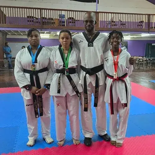 Students and instructors after training